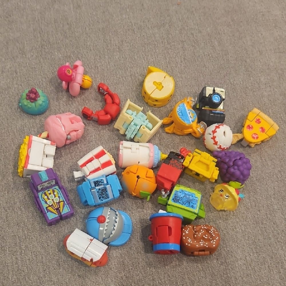 Hasbro Transformers BOTBOTS  Figures